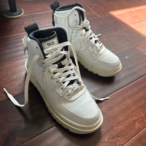 AF1 HI UT 2.0 - Picture 3 of 8